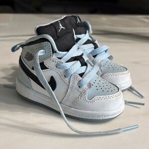 Nike Air Jordans toddler Sneakers - Black and Light Blue